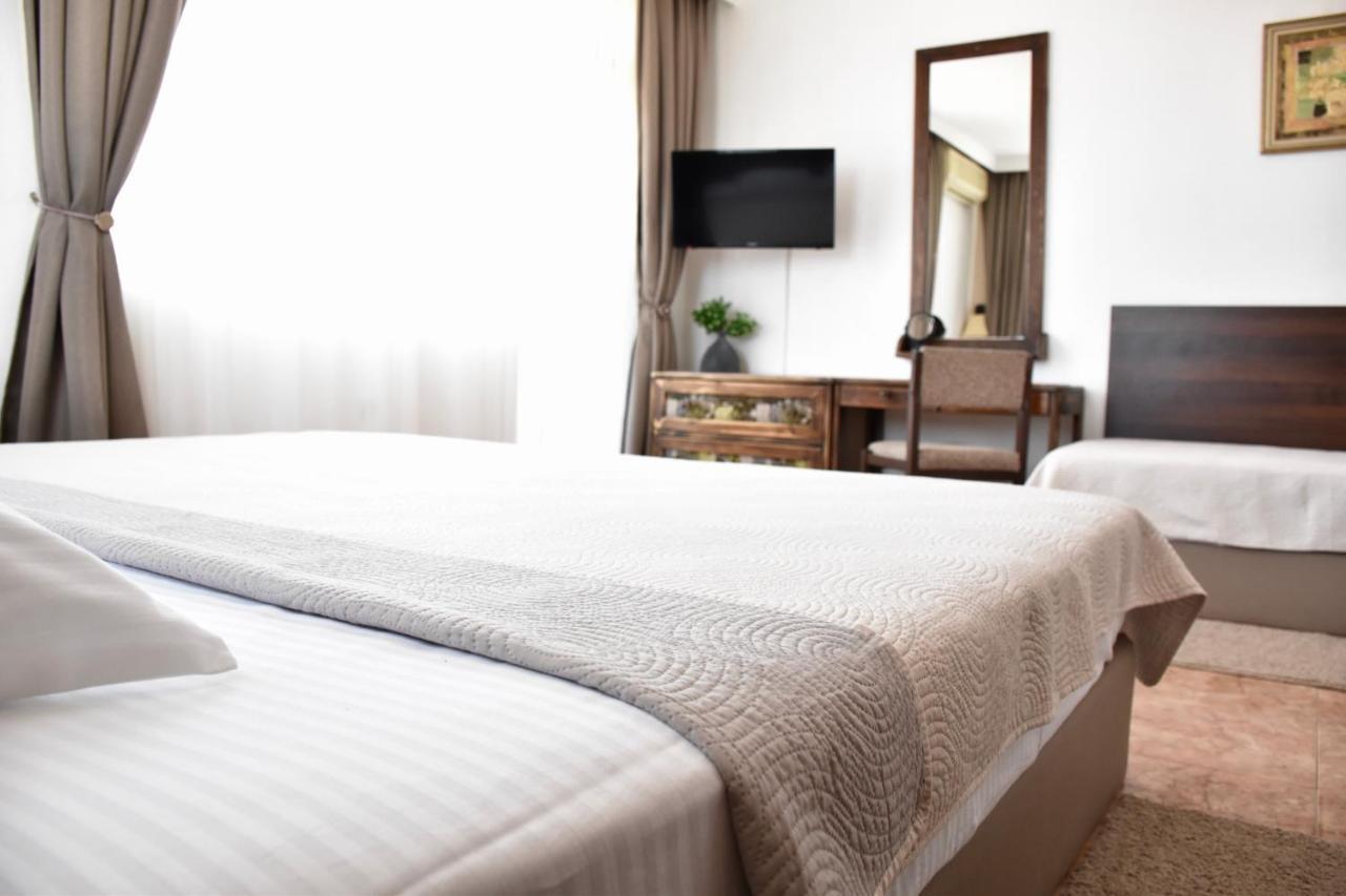 Family Hotel Apolonia Szozopol Kültér fotó