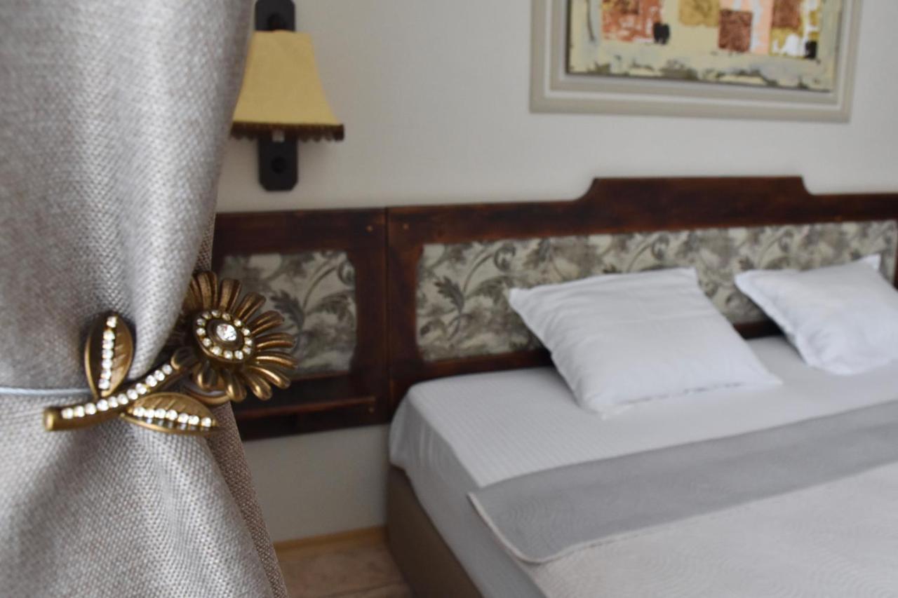 Family Hotel Apolonia Szozopol Kültér fotó
