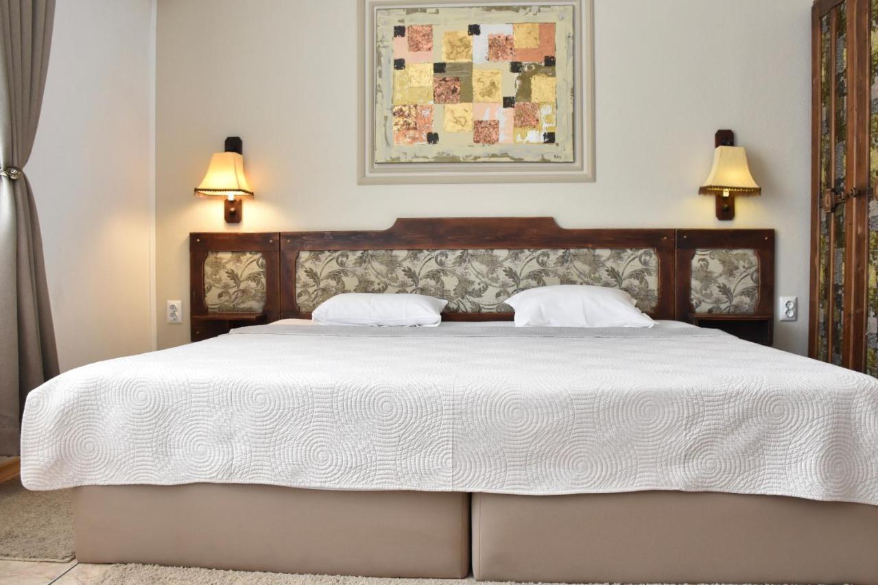 Family Hotel Apolonia Szozopol Kültér fotó