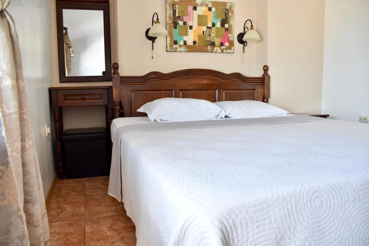 Family Hotel Apolonia Szozopol Kültér fotó