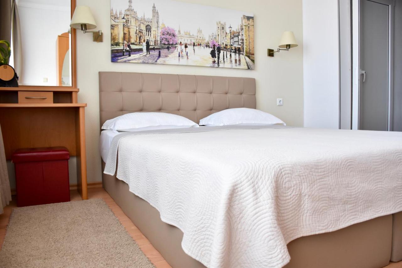 Family Hotel Apolonia Szozopol Kültér fotó